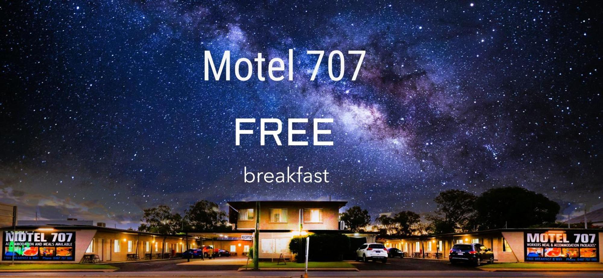 Motel 707 Emerald Exterior photo